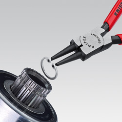 Precision Circlip Pliers to assemble internal circlips into bores
